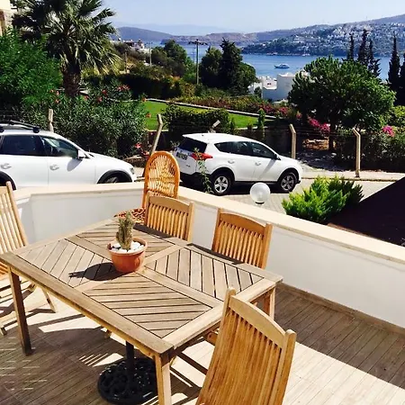 بيت للعطل Ocean Front House بودروم